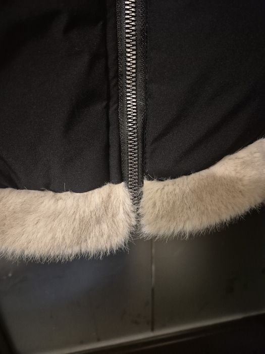 Продам демисезонную куртку