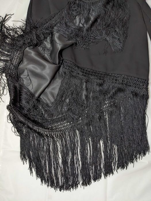 Fustă neagră petrecută cu franjuri, tango, mărime M, ajustabilă, noua