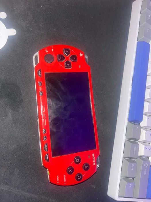 Consola PSP-2004 (DESCRIERE!)