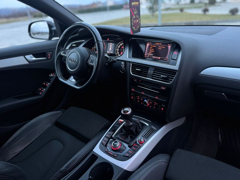 Vând Audi A4 B8.5 facelift  2013-10  S-line 
~ Euro5 ~ 2.0
