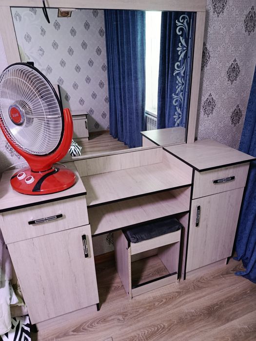 Мебель б/у,  не использованная, кровать, шифоньеры, Камри, 2- тумбы,