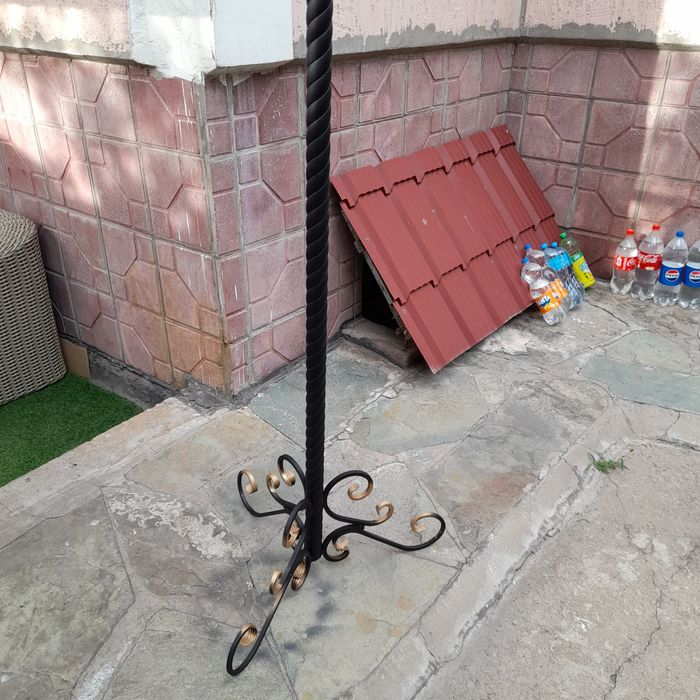 Вешалки напольные железные