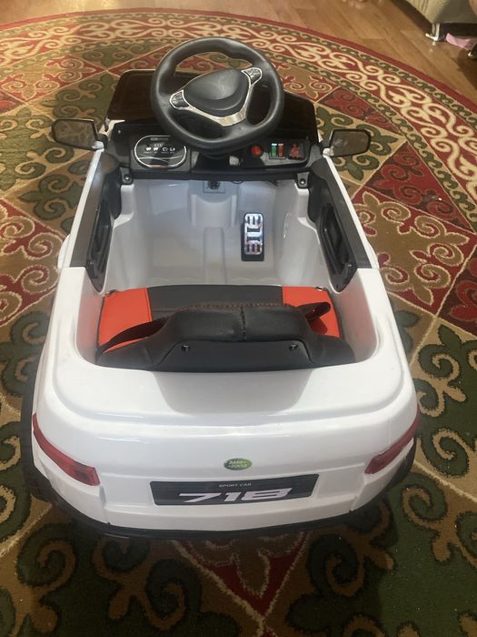 Продам детский рендж ровер