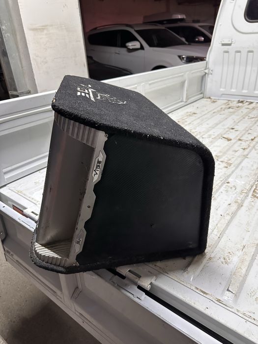 Продам Сабвуфер.