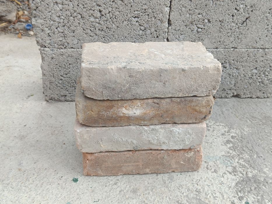 Продаются кирпичи