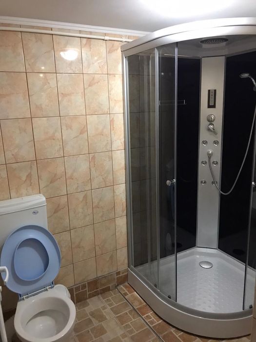 Pensiune ! PISCINA!! Va oferim cazare 9 camere !!