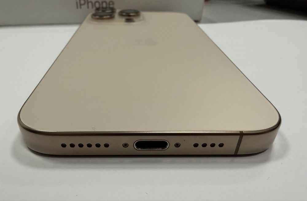 IPhone 16 Pro Max 512 GB Desert Titanium ! Като НОВ !