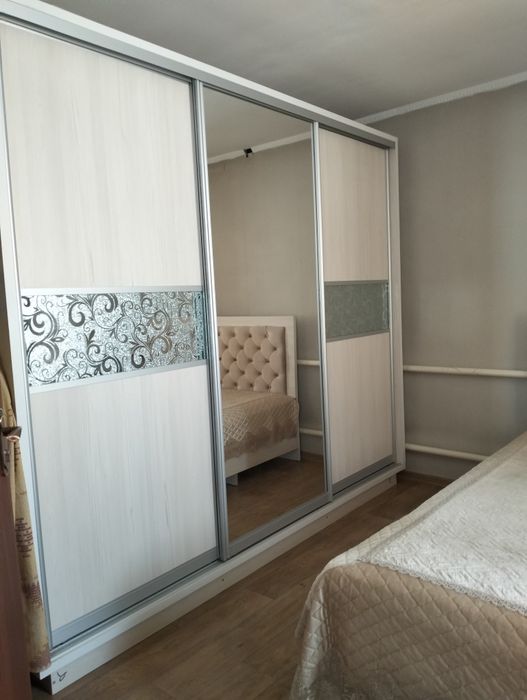 Срочно продам спальный гарнитур