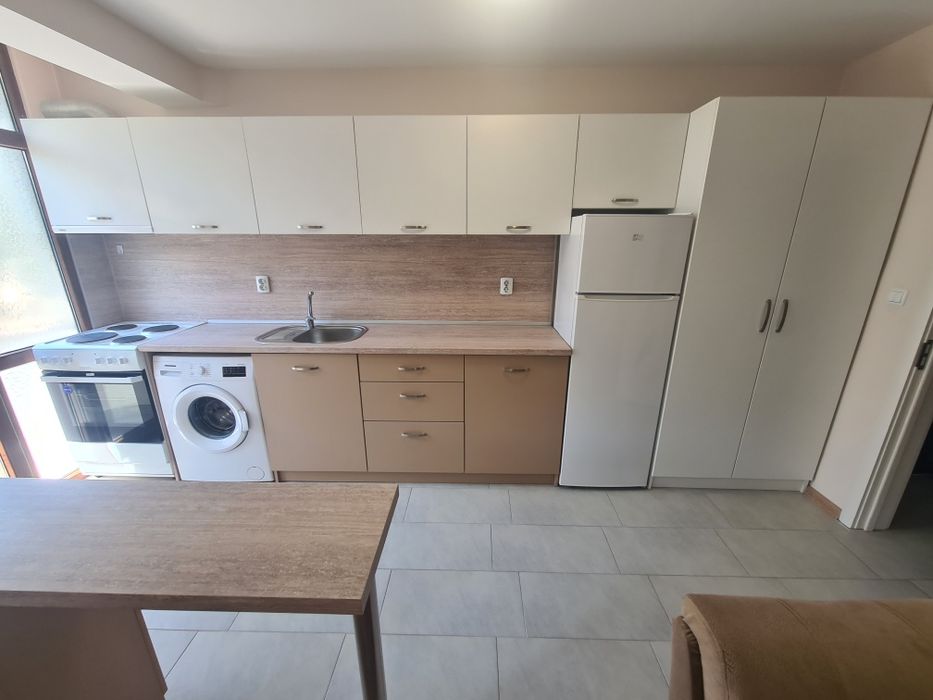 Дава се под наем Двустаен апартамент в Пловдив, Кючук Париж - 65 кв.м за 408 € - Снимка #4