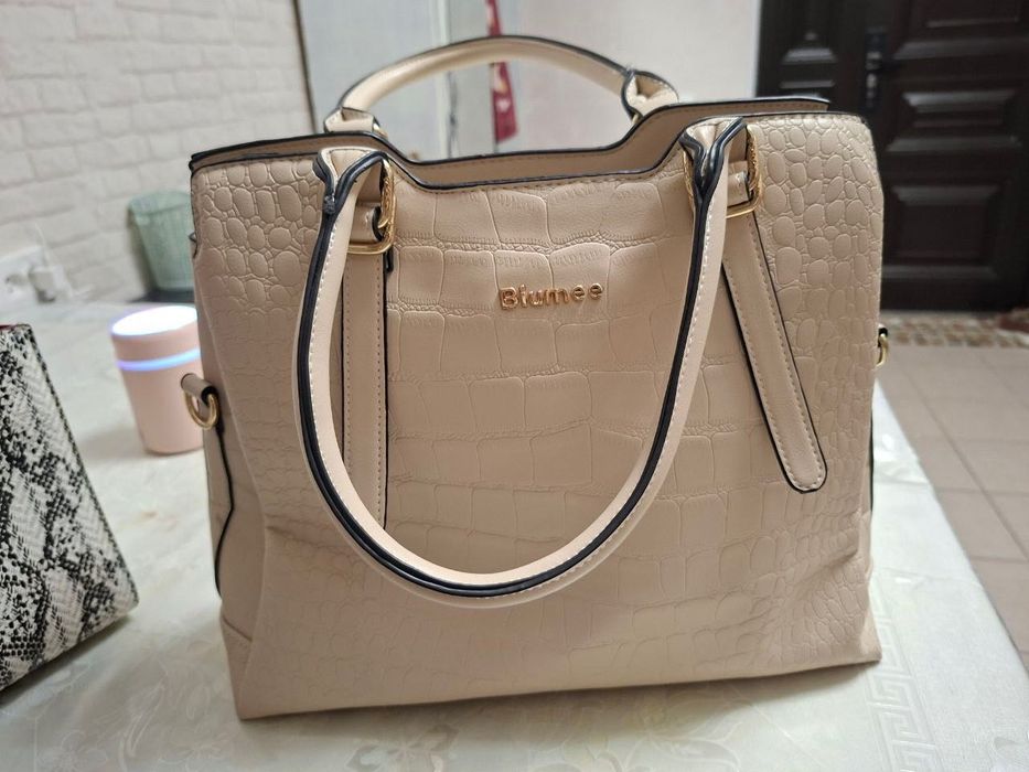 Женская сумка, абсолютно новая