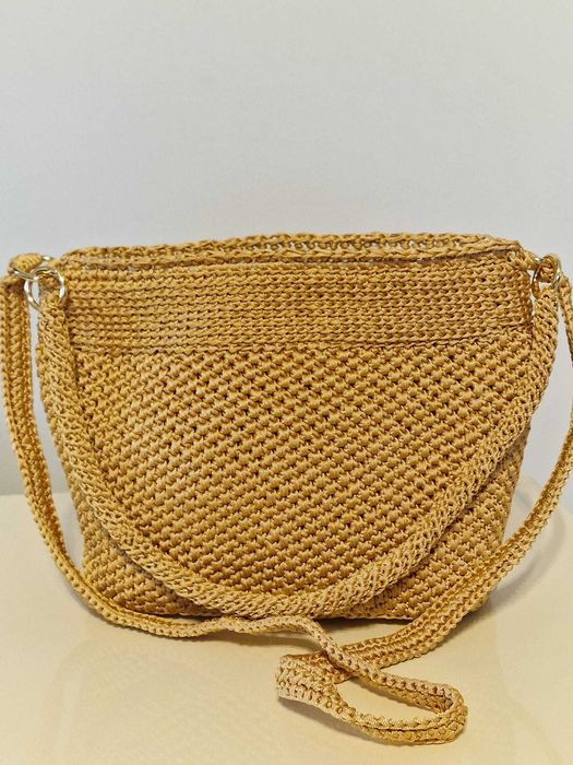 Geanta lucrata manual