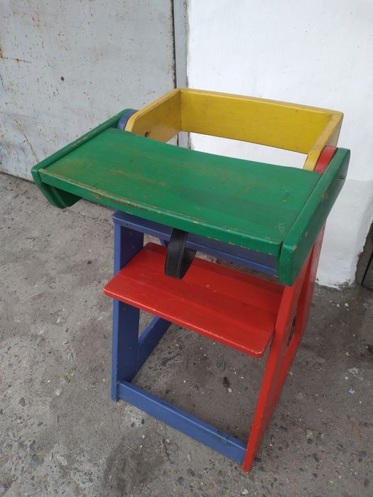 Стул для кормления