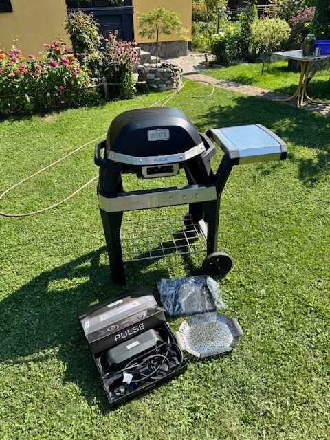 Gratar electric Weber Pulse 2000