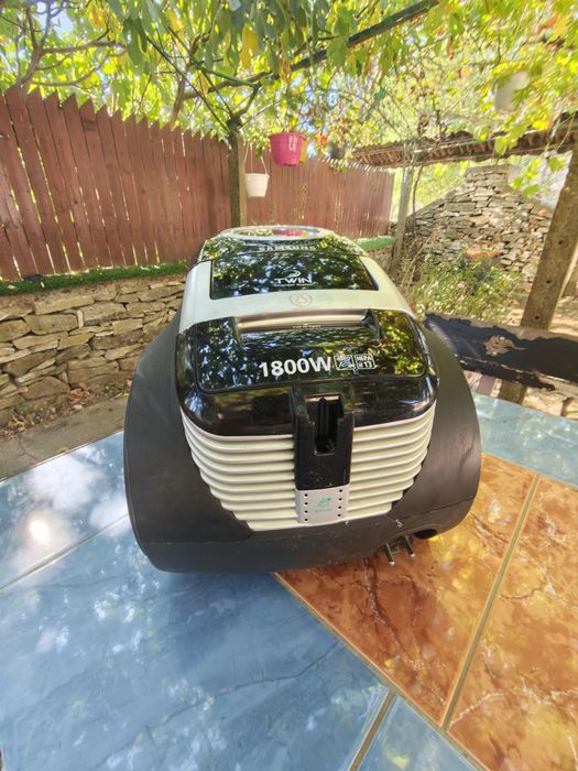 Прахосмукачка Samsung 1800W