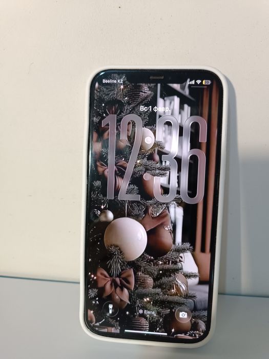 Продам Айфон 12 про макс