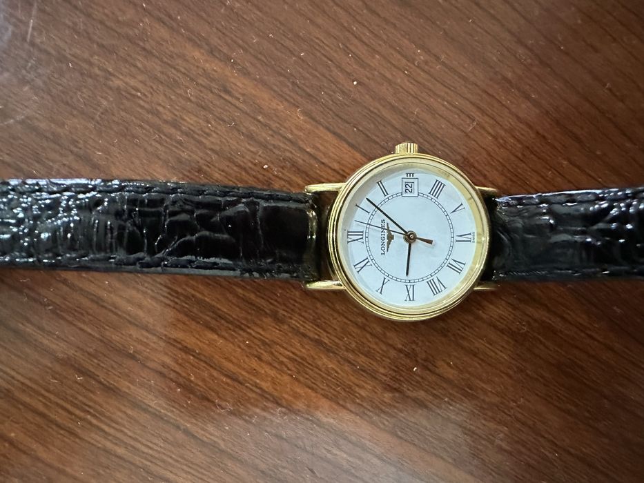 Сағаттар сатылымда