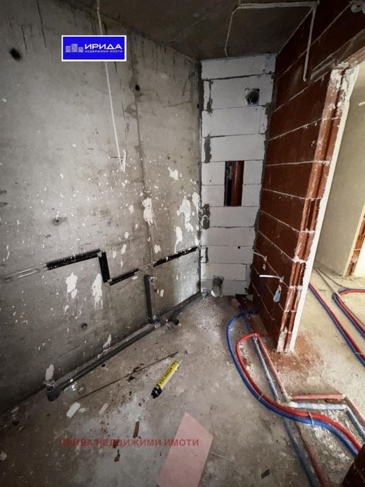 Просторен тристаен апартамент в Овча купел с АКТ 14!