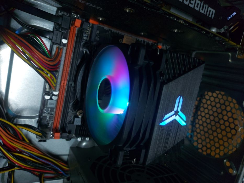 Продам комплект X99+Xeon E5 2680v4