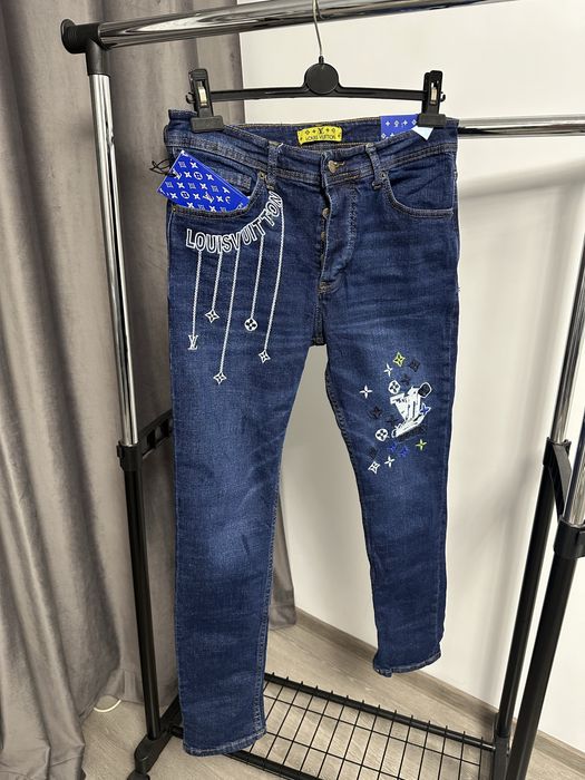 Blugi LOUIS VUITTON super calitate