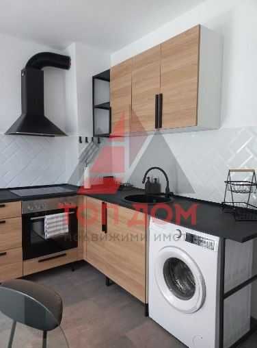 Дава се под наем Тристаен апартамент в Варна, Център - 60 кв.м за 561 € - Снимка #4