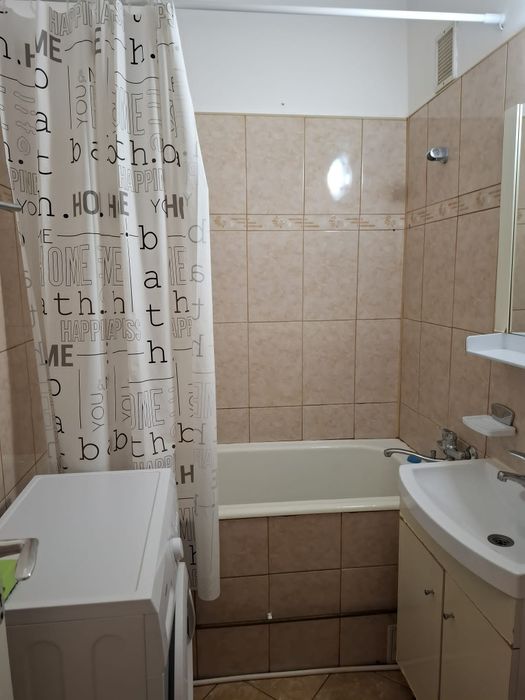 Garsonieră de închiriat