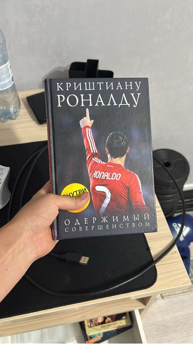 Продам книги дешево