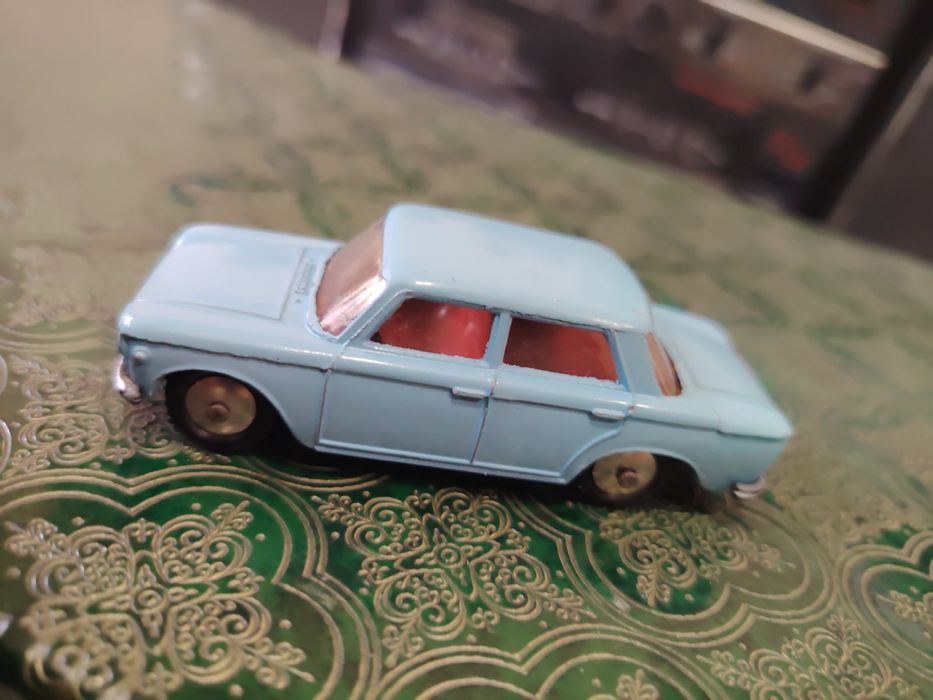 Ретро количка Fiat 1300 n9 mercury
85€
