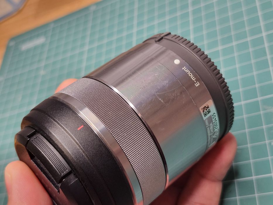 Макро Обектив SONY SEL30M35