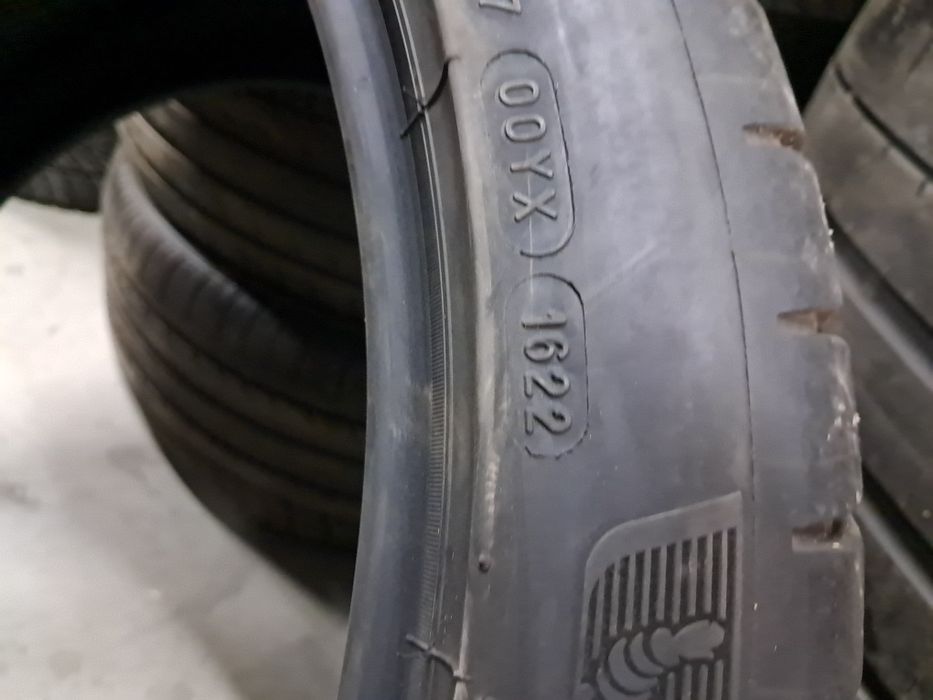 1XAnvelopa second vara 305 30 ZR21 Michelin 2022