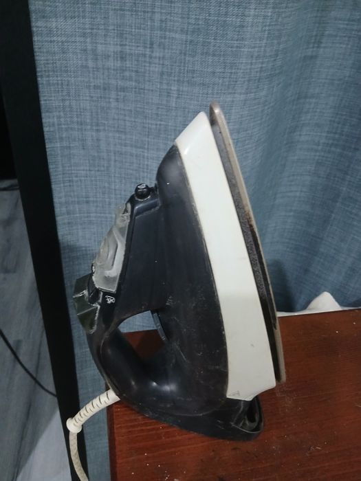 Утюг бу в рабочем состоянии