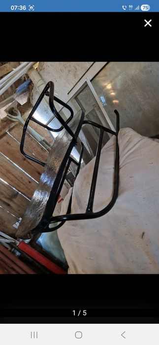 Saniute si Saniuta tip  bob .