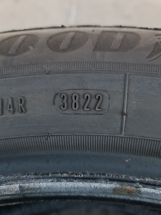 Зимни гуми 2 броя GOODYEAR UltraGrip9+ 205 55 R16 дот 3822