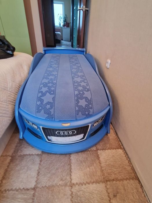 Машинка Ауди кроват детская