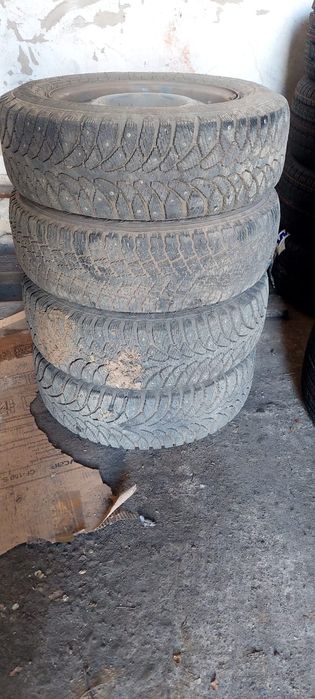 Продам разные шины. С дисками и без.