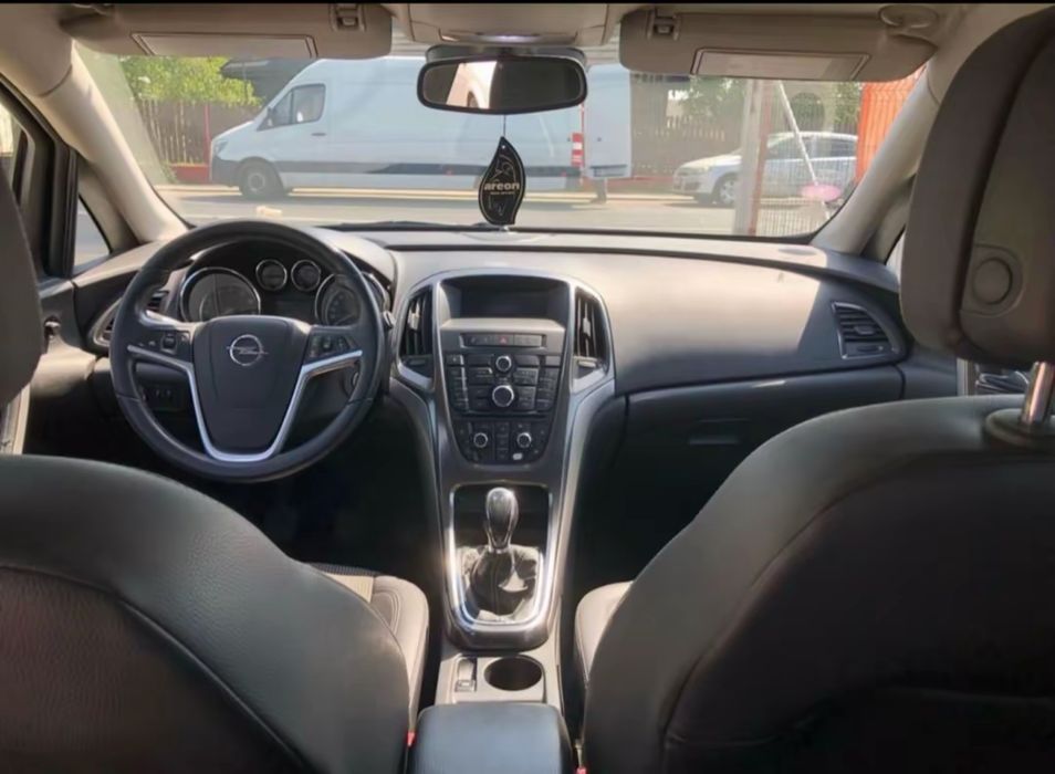 OPEL Astra 2010 — imagine 2
