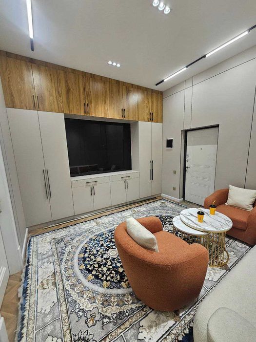 *Royal House 2ком квартира  Ш.Руставелли в центре 54м2 Евро под сдачу