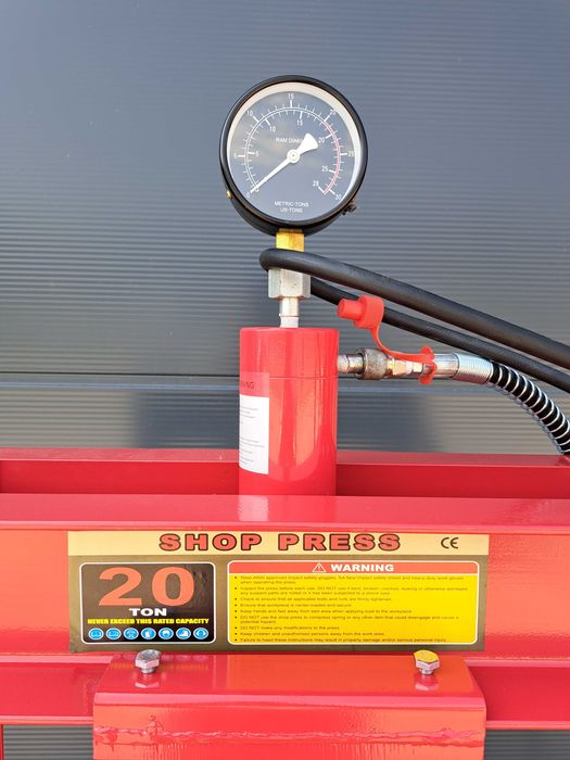 Хидравлична преса с манометър , 20 тона, ROEN-200