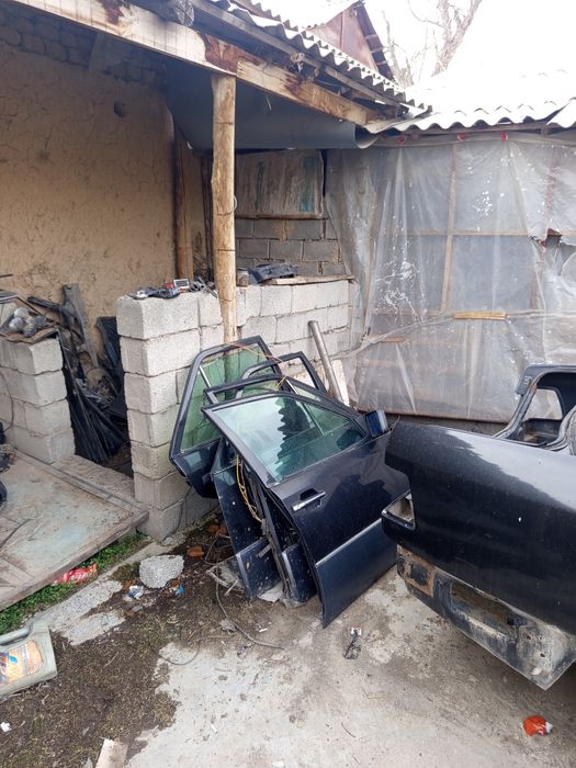 Мерседес 124 запчасти