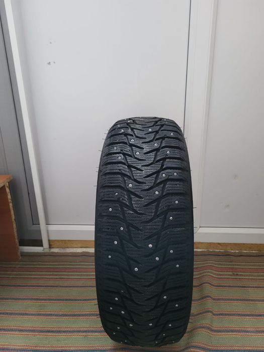 Зимние  шины 4 штуки