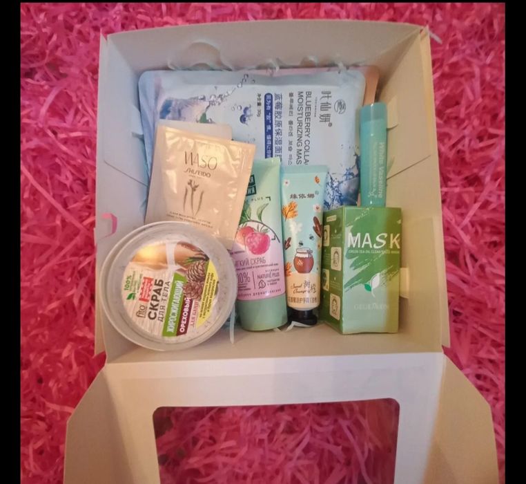 Подарочные боксы