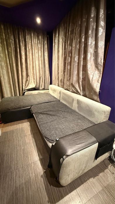 Диван с функция сън