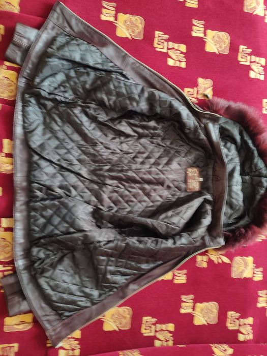 Jacheta  dama din piele naturala (negociabil)