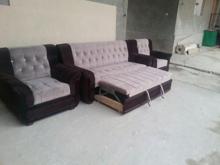 Реставрация и ремонт мягкого мебели современными дизайноми