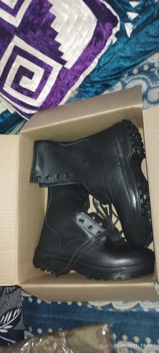 Продам Берцы новые летние
