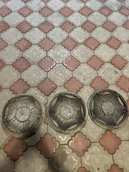 Колпаки мерседес оригинал