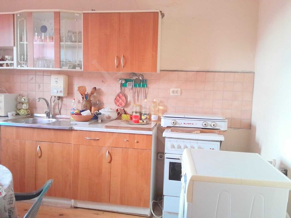 Продава се Къща в с. Цар Асен, Област Пазарджик - 168 кв.м за 262 €/кв.м - Снимка #1