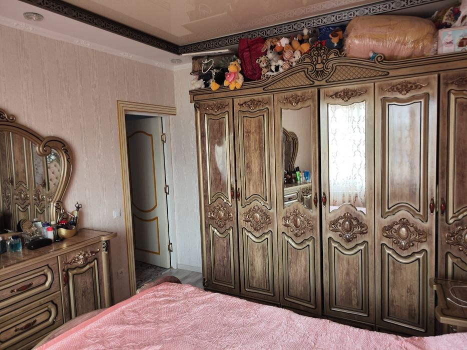 Квартира сотилади