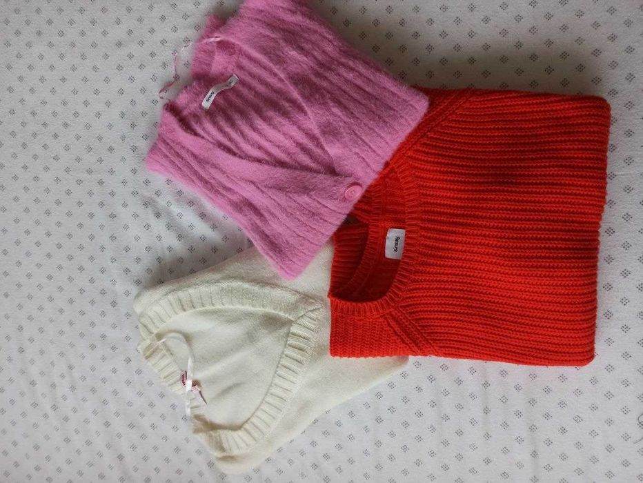 Подарявам 5 пуловера