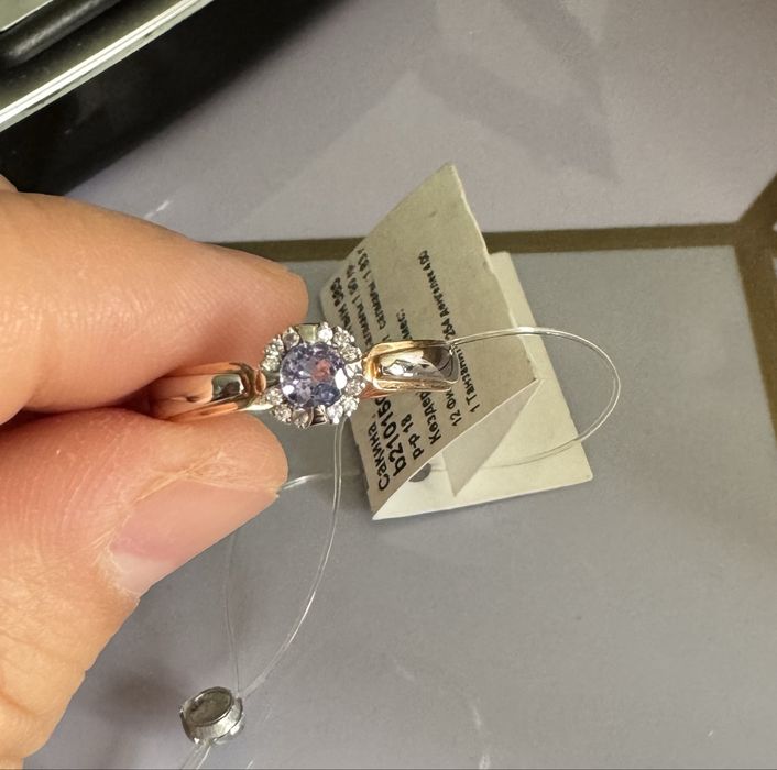 Кольцо золото новое