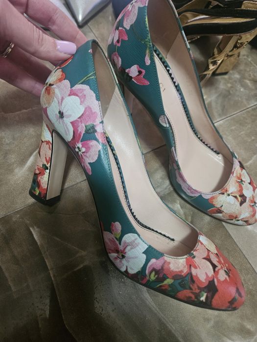 Обувки Gucci & Amina Muaddi